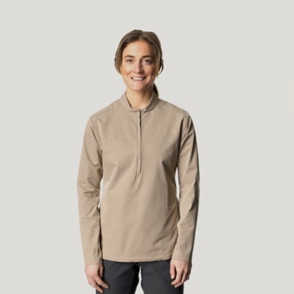 Houdini Women’s Daybreak PulloverTan Long Sleeve Pullover